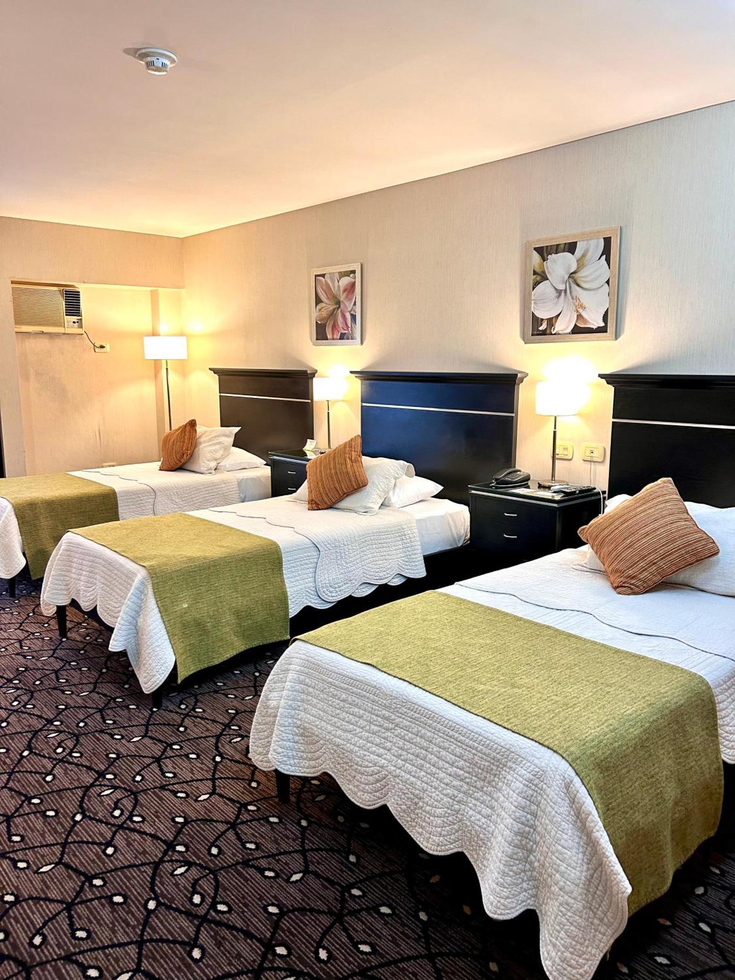 Condado Hotel Casino Goya Eksteriør billede