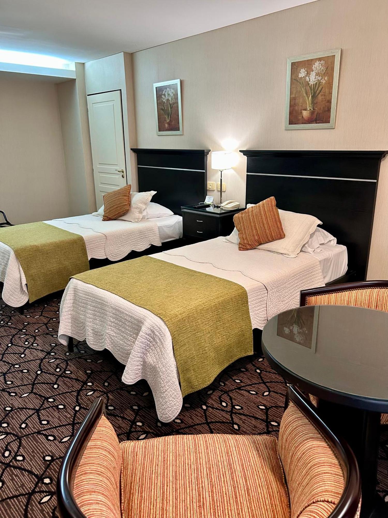 Condado Hotel Casino Goya Eksteriør billede